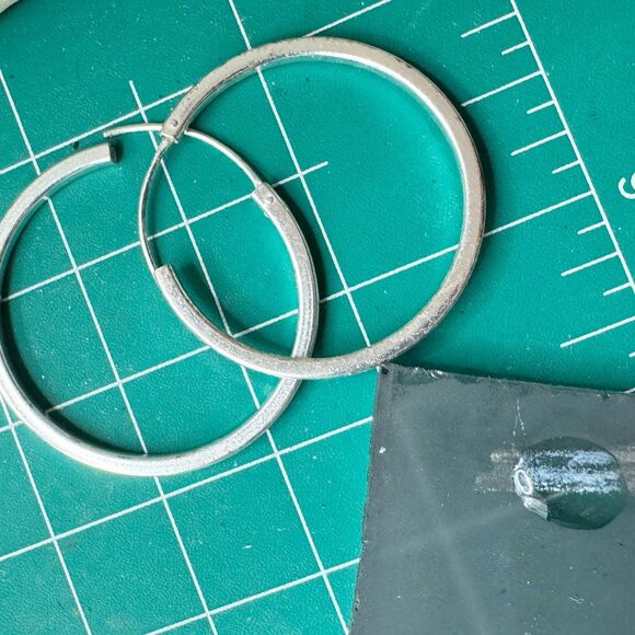 Sterling Silver Hoop Earrings MinimalSquare Lightweight Full Circle 1.25” - Picture 6 of 6